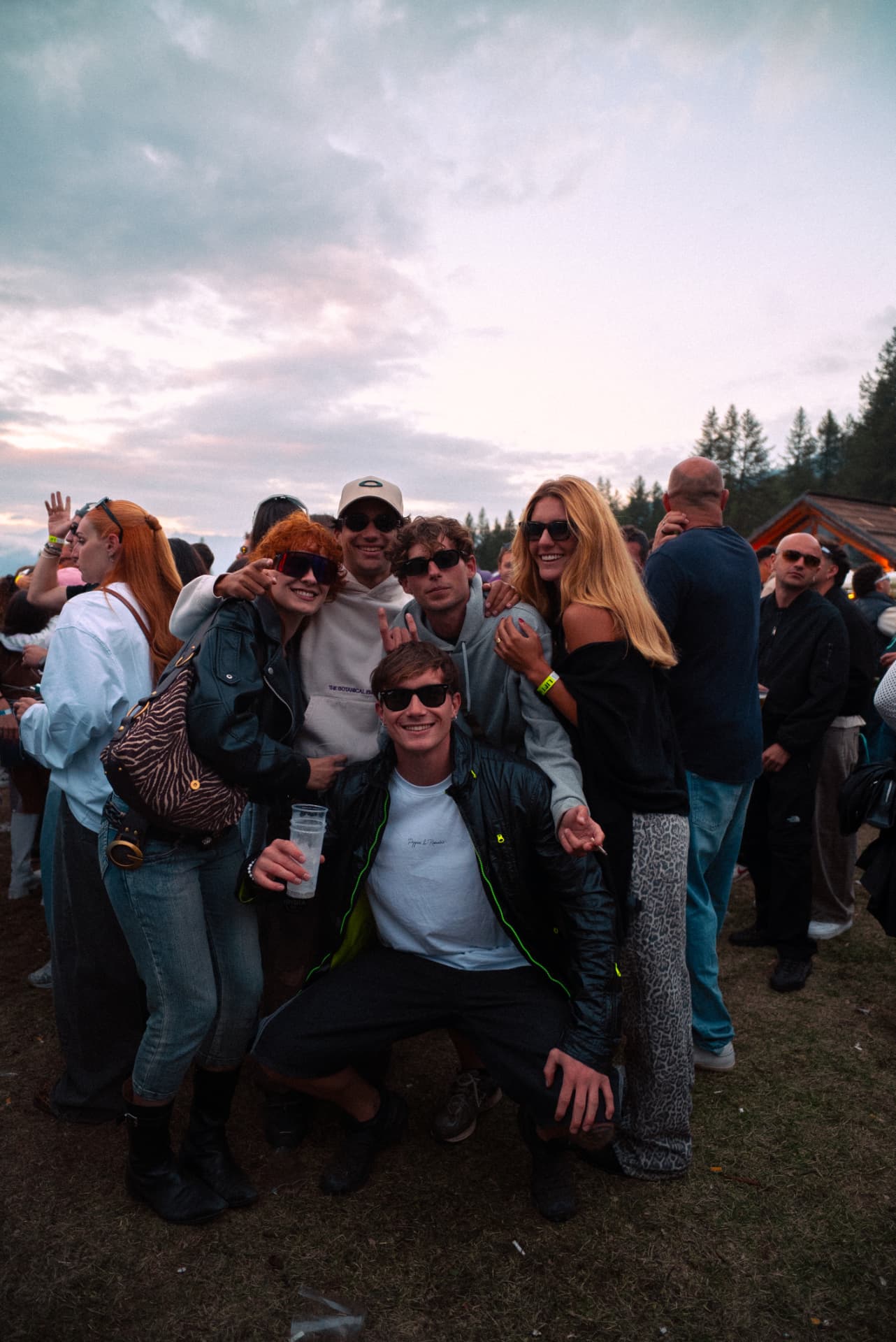 Peak Festival — amici in posa