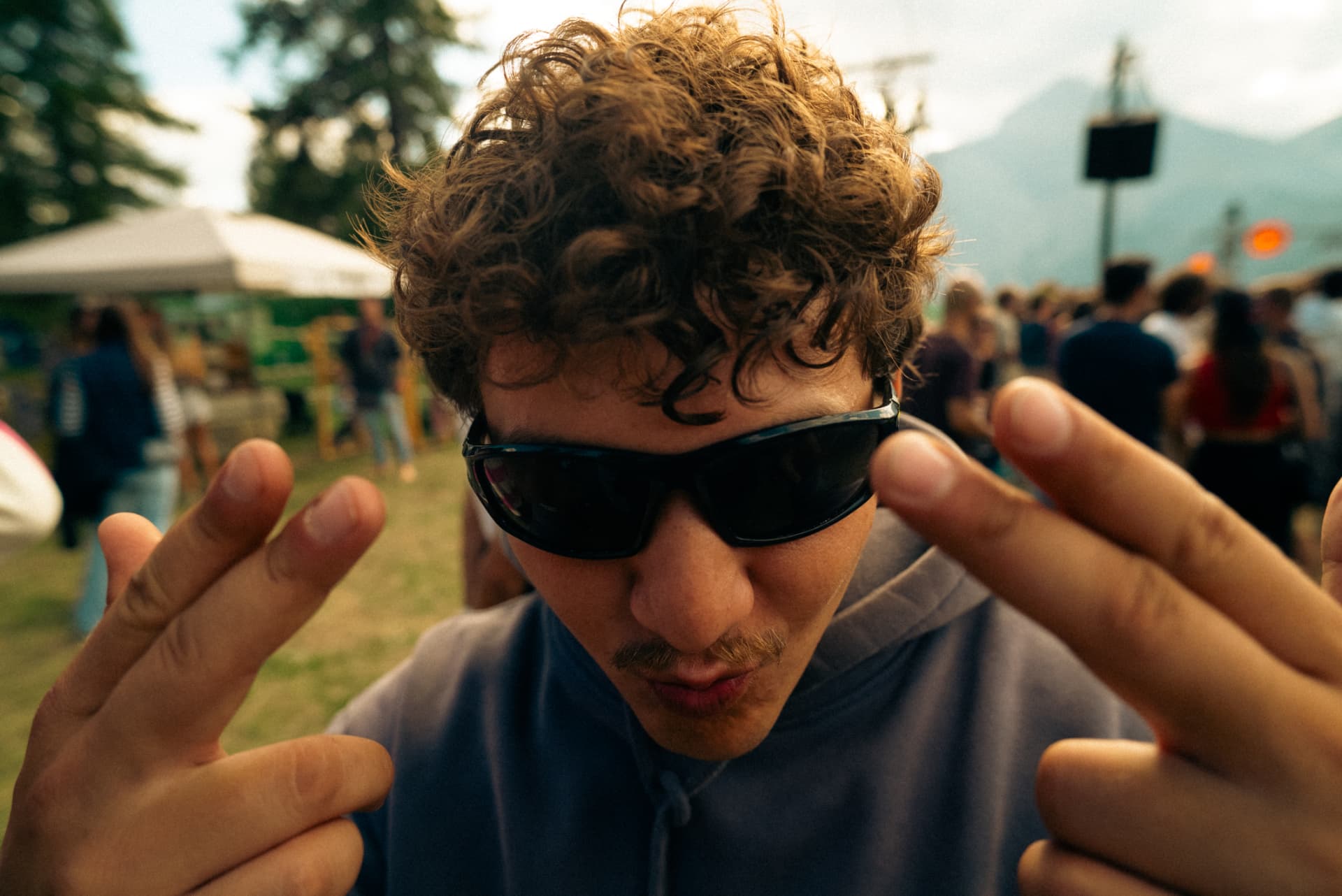 Peak Festival — dettaglio tra la folla